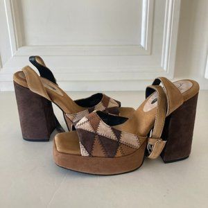 NWOT Jeffery Campbell Free People Willa Taupe Patchwork Platform Sandals Sz 7.5